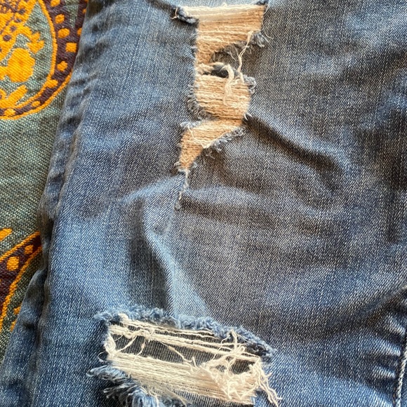 Abercrombie & Fitch Simone high rise distressed jeans size 29/8R 🌻 - Picture 8 of 10